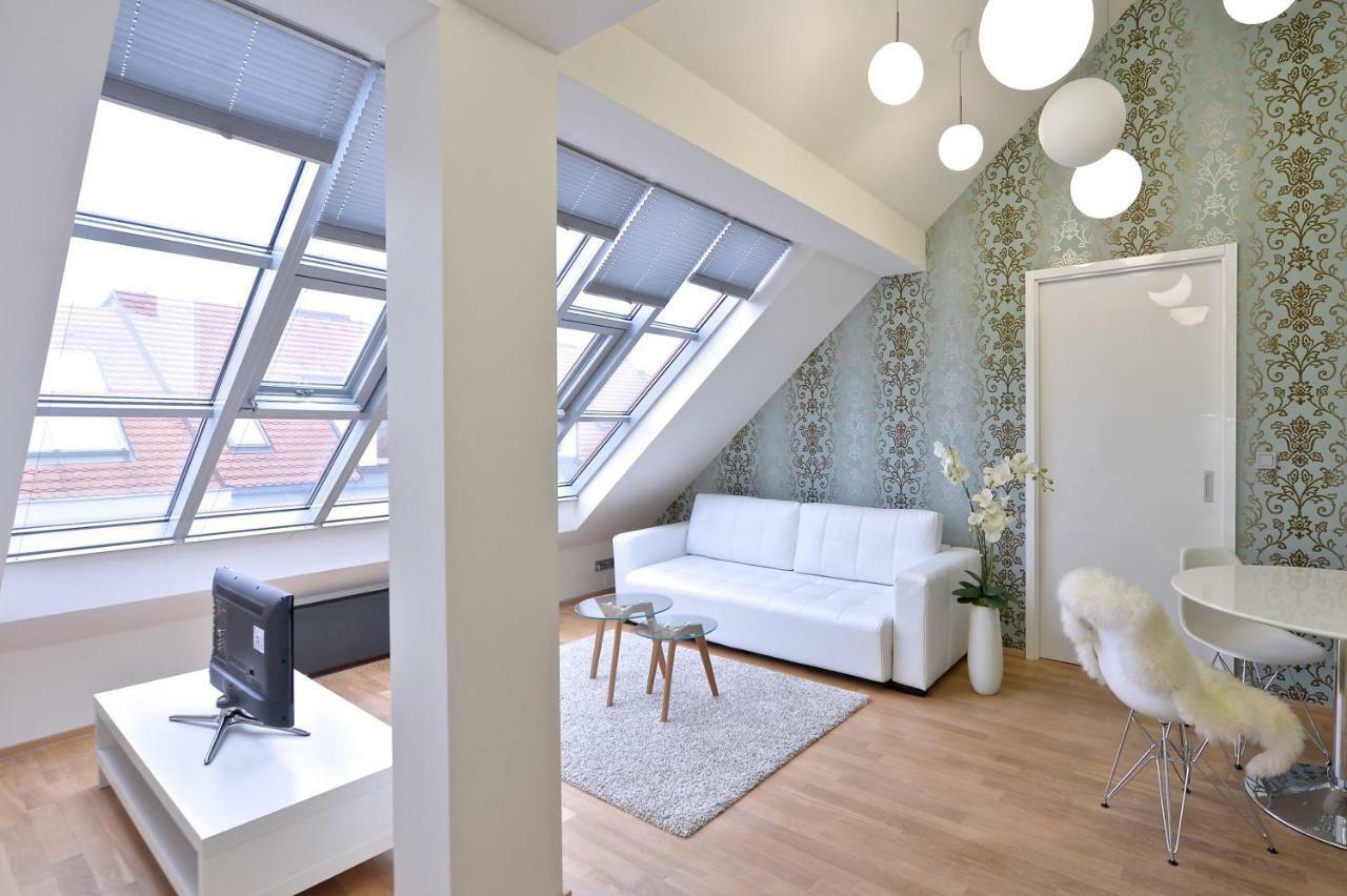 Apartmán Designer Loft 2 Praha Exteriér fotografie